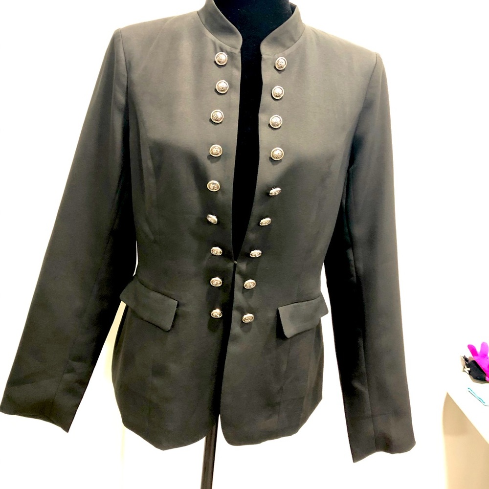 beautiful jacket.  only worn once